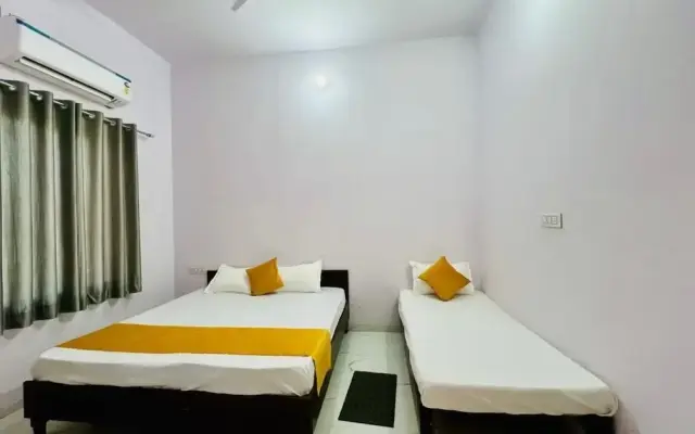 Kailash Inn