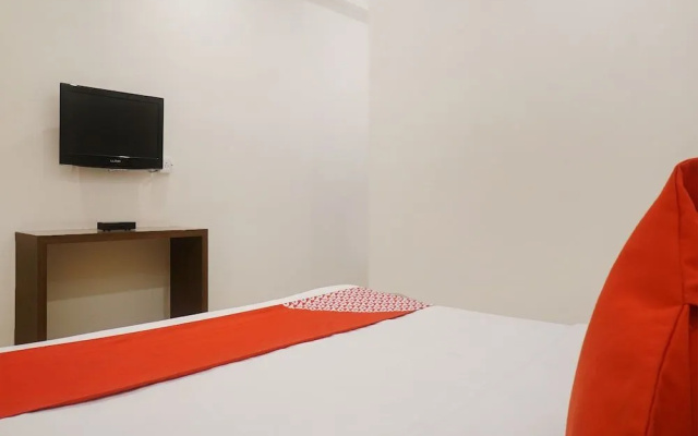 Hotel Sai Srushti