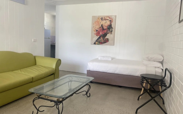 Bridgewater Motel