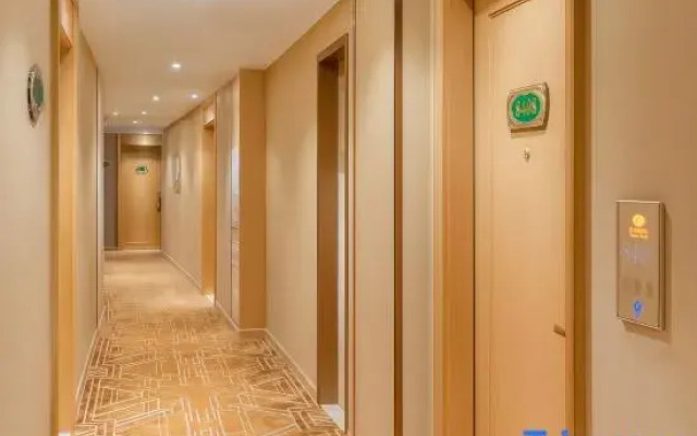 Vienna Hotel (Pingnan Central Plaza store)