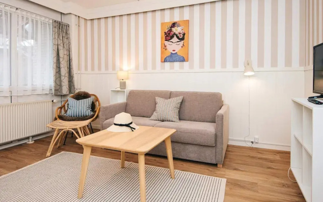 5 Person Holiday Park Home in Romo