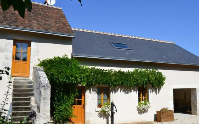 Gîte Molineuf, 4 pièces, 8 personnes - FR-1-491-216