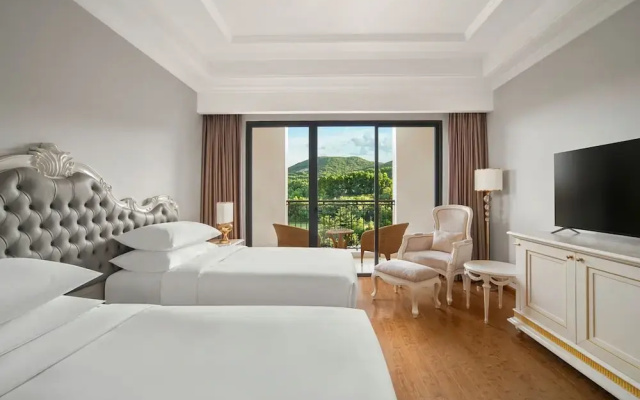 Luxury Marriot Resort & Spa - Nha Trang
