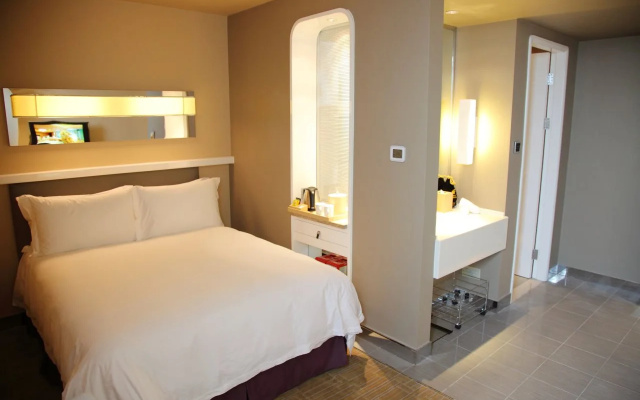 Shanghai Hongqiao Airport Hotel (Air China)