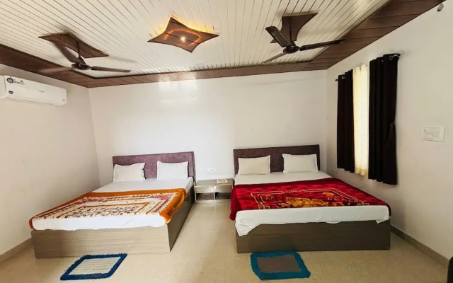 Hotel Moti Palace