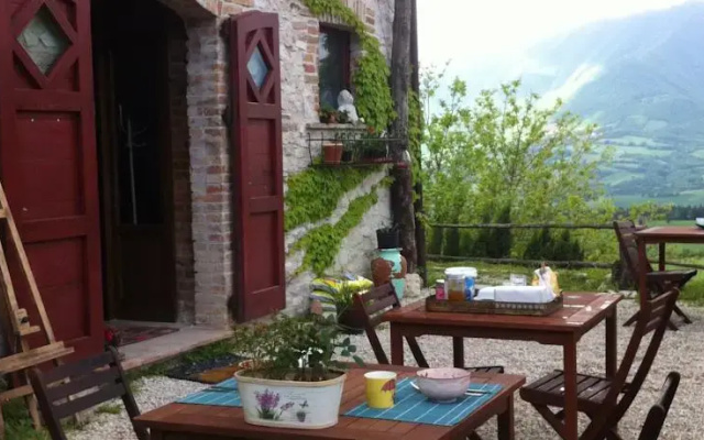 Volti Di Pietra