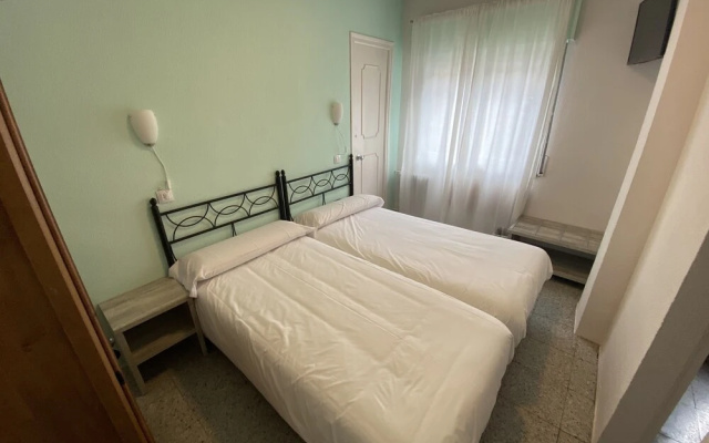 Hermus Hotel