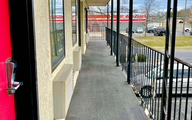 Red Carpet Inn Williamstown