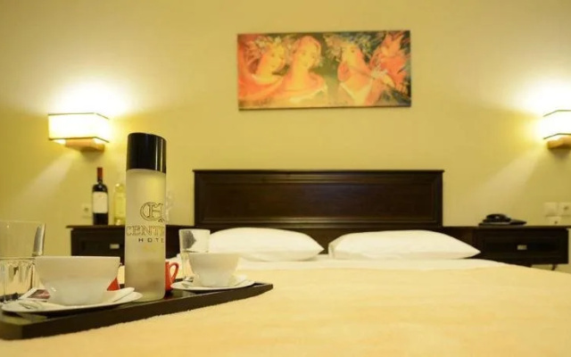 Central Hotel