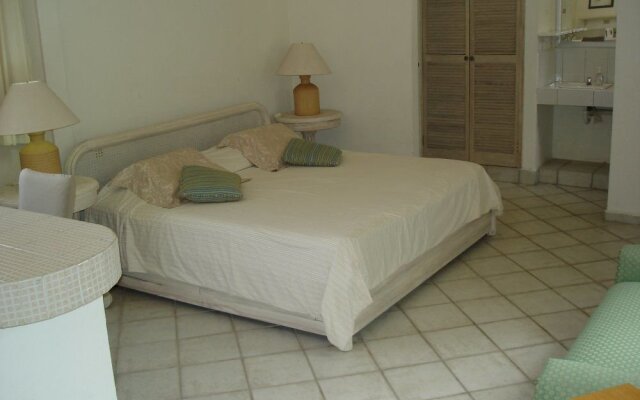 Cancun Inn Suites El Patio
