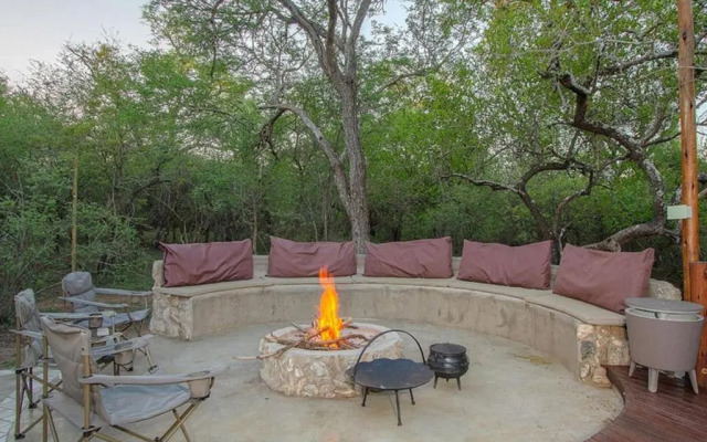 The Den at Kruger 3479