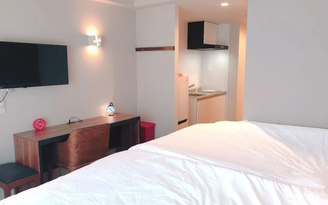 Ten Point Hotel