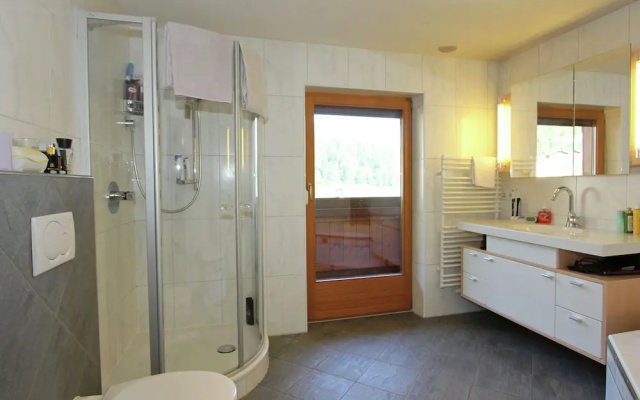 Beautiful Apartment in Fügen Tyrol With Parking