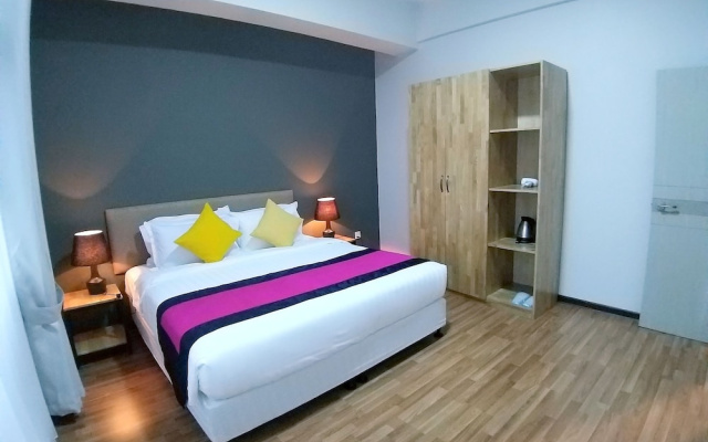 Myanandar Residence & Hotel