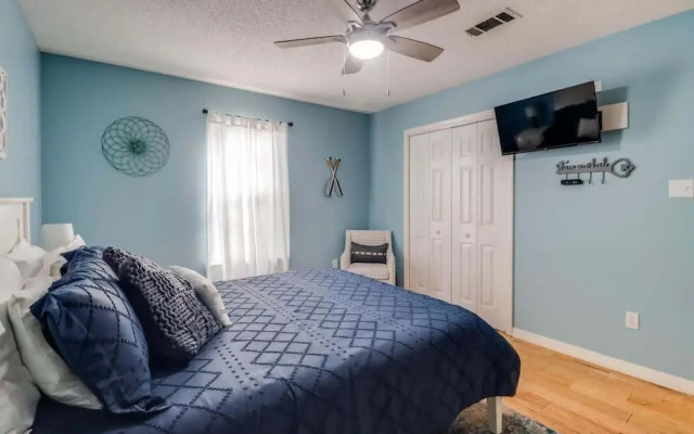 The Gulf Breeze Getaway