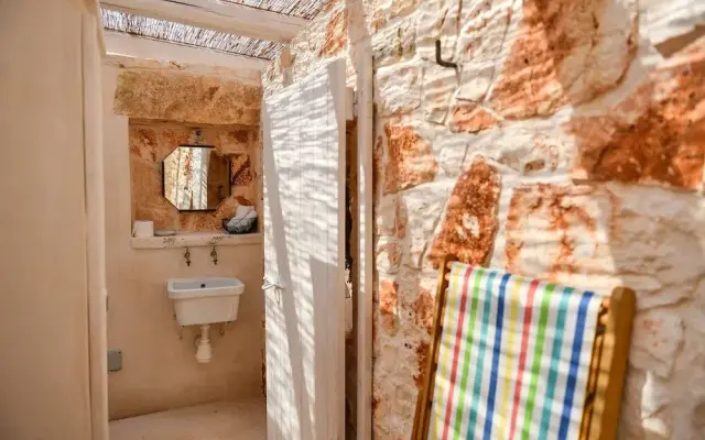 Trulli Laetitia