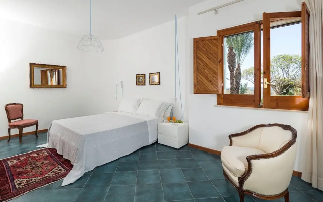 Villa in Trapani With Private Pool & Near Sea