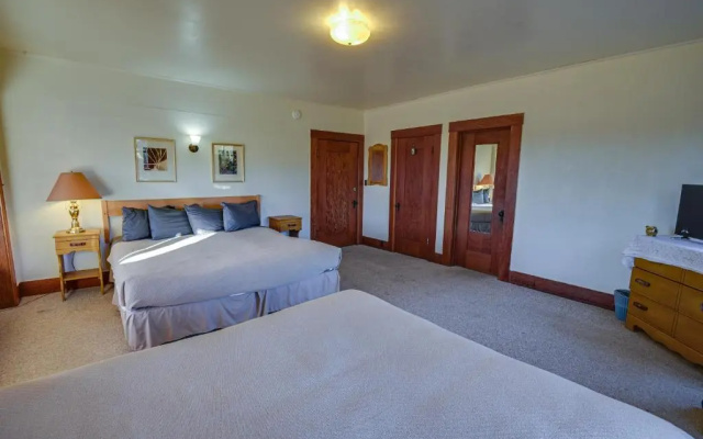 Living Light Inn