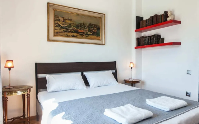 Gorgeous 2 bedrooms apt at Exarcheia