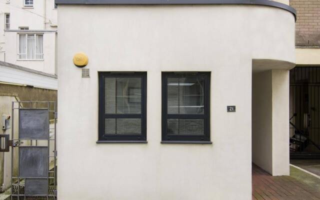 Отель Mews House Великобритания, Брайтон - отзывы, цены и фото номеров - забронировать отель Mews House онлайн вид на фасад