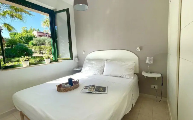 Seafront Apartment in Finale