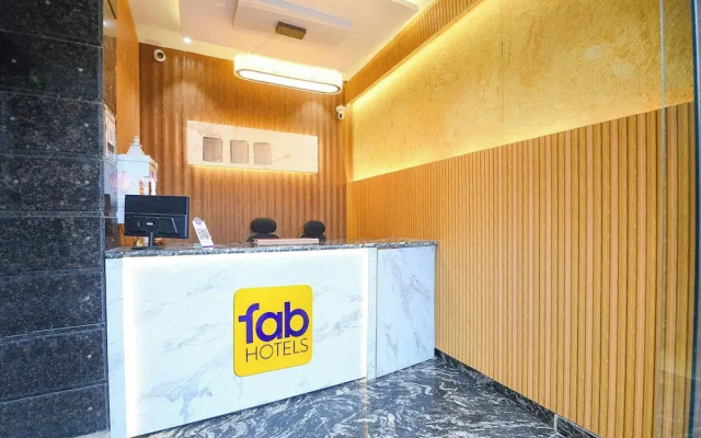 FabHotel Dev Palace I