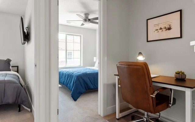Southern Escape by RedAwning