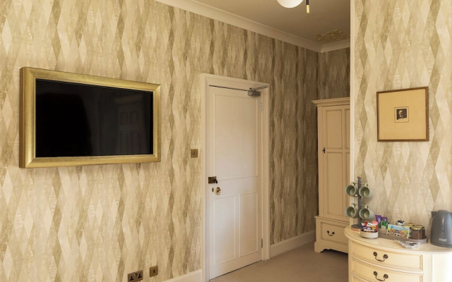 Windlestraw Guesthouse