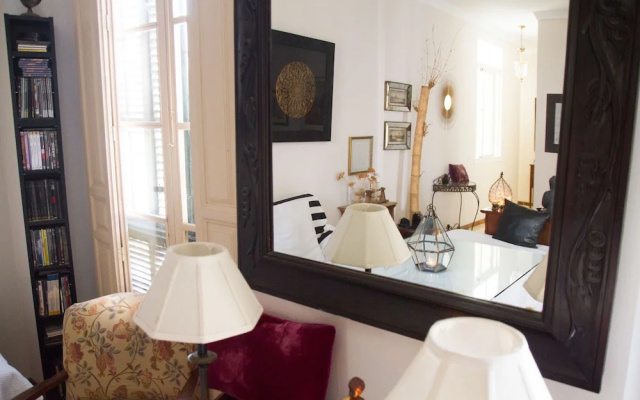 Casas de Campos - Quiet but Central