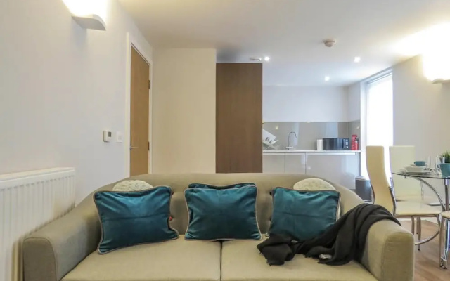 Tudors eSuites Birmingham Apartments Jewellery Quarter