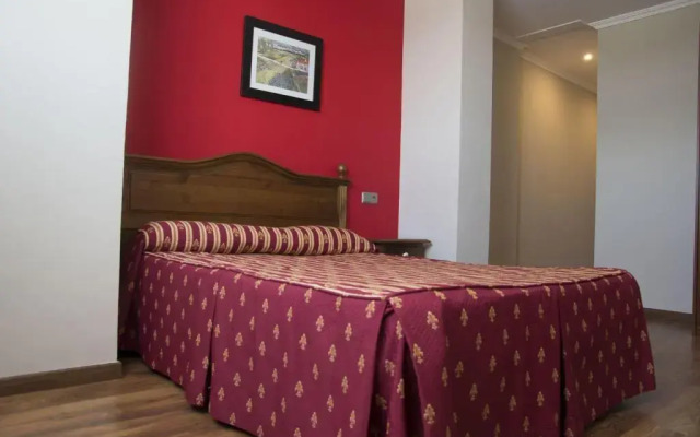 Hotel Restaurante Dama de Baza