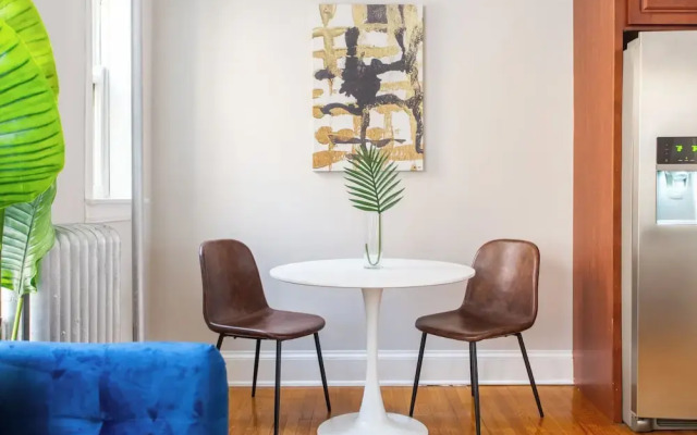 Nice 1BR Spot - Eastwood rep