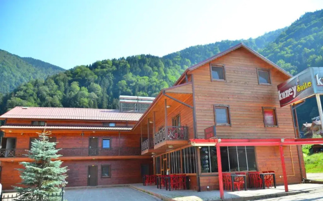 Kuzey Suites