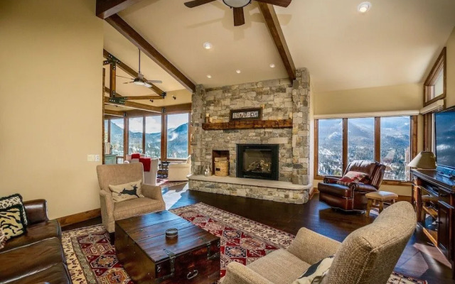 Stewart Highlands - 6 Br Home