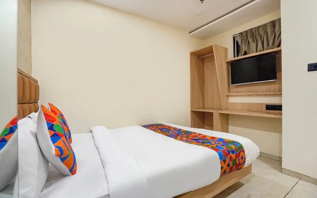 Fabhotel 7 Star I