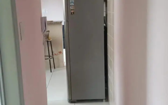 Apartamento com Internet e garagem FREE ! PRAIA GRANDE
