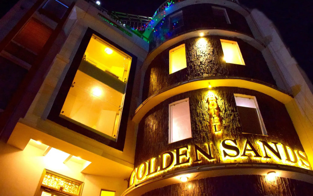 Golden Sands By One Hotels