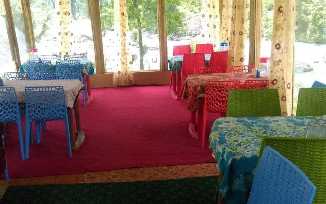 River Front Hotel