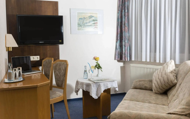 Hotel Adler