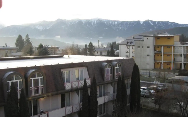 Holiday Residence