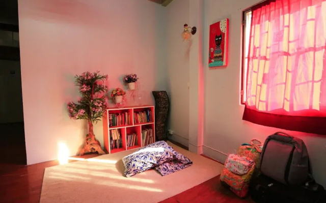 DaDa Hostel