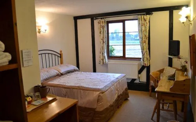 Six Bells Inn