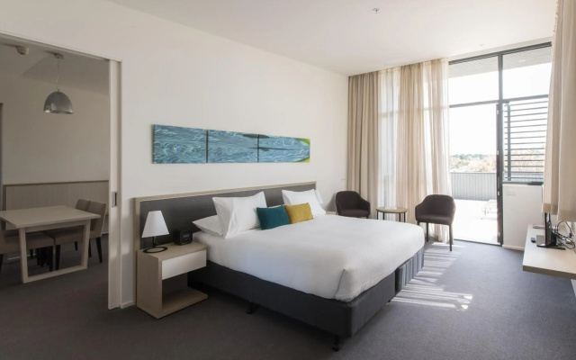 Quarters at Flinders Hotel