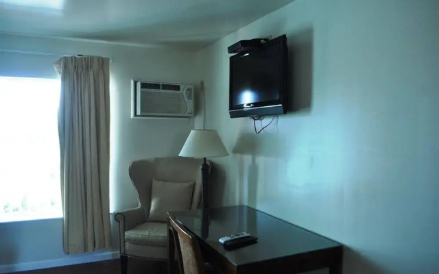 Spindrift Motel