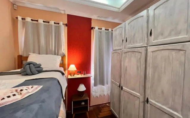Residencia Dago Suites