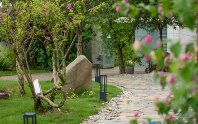 Mengli Homestay (Mianzhu Lanshan Chu)