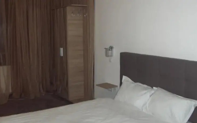Hostel Vitan 273