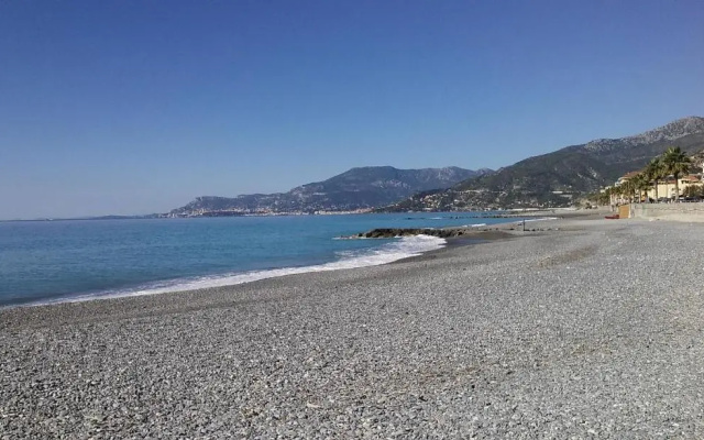 Appartamento Riviera Trilocale wifi e parcheggio privato