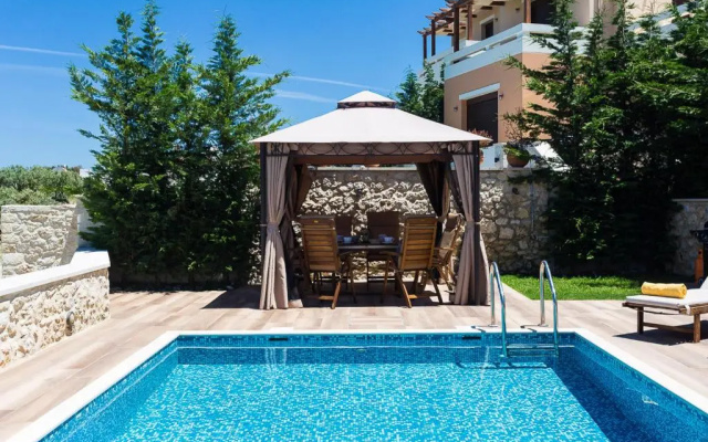 Family villa, Fantastic views, Private pool, Free laptop 2