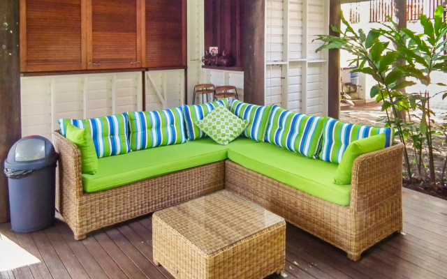 REEF RETREAT APARTMENTS PALM COVE Unit 11